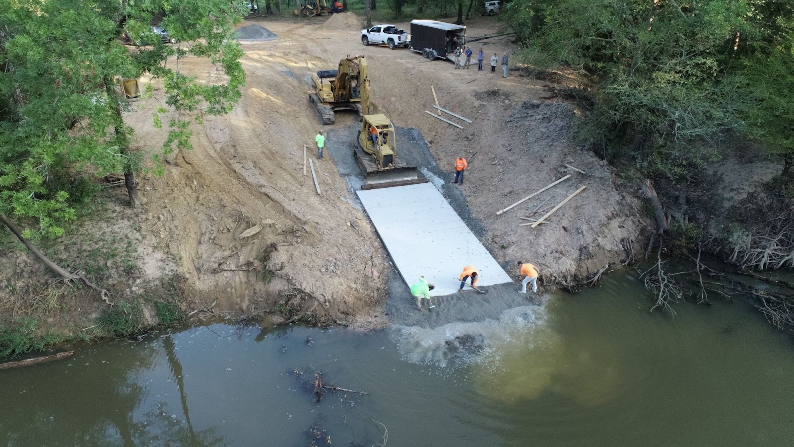 New ramp adds access to Saline River