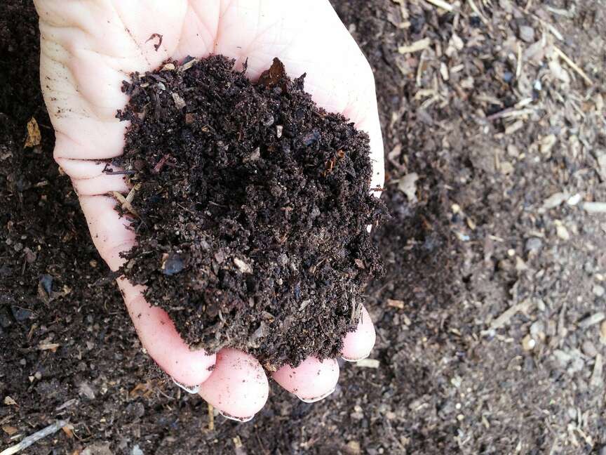 Composting carries both benefits and risks