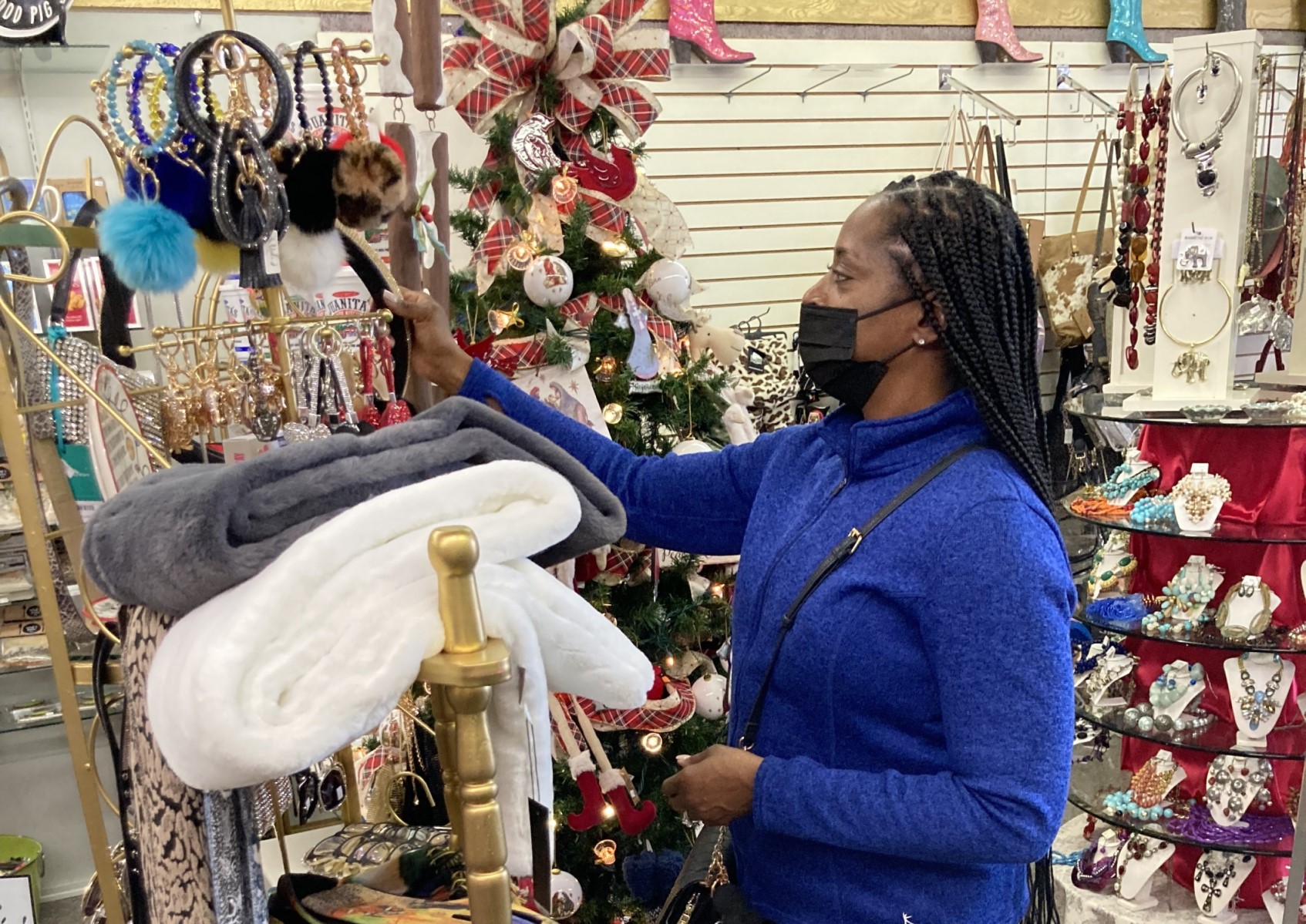 Experts: Stress-free Christmas possible