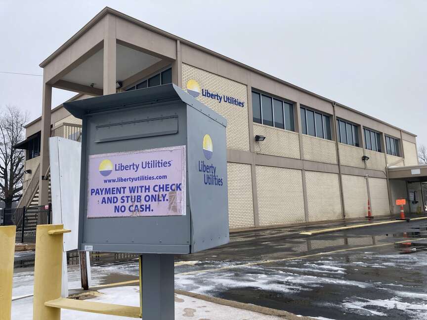 Utility calls up reserves as water pressure drops