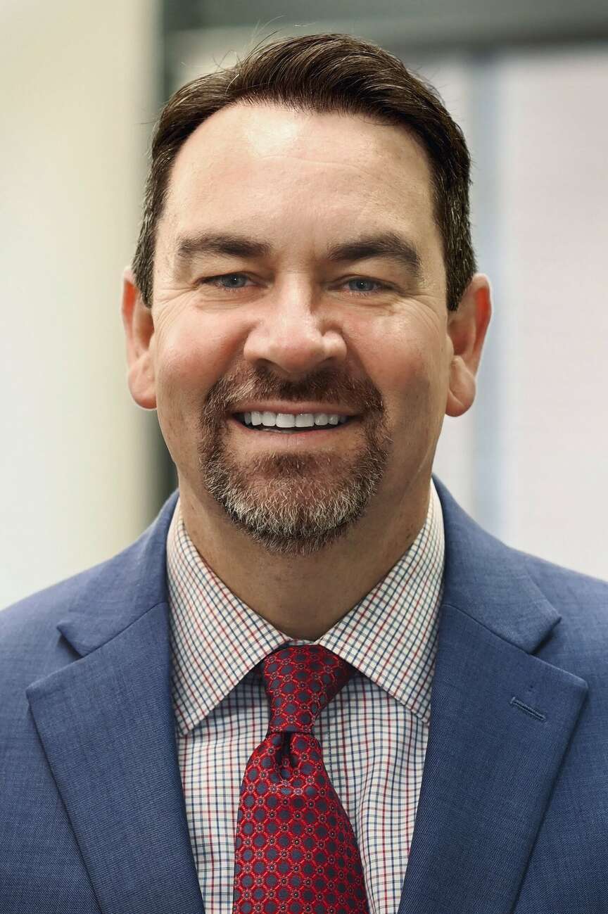 Dumas native Weaver named new exec at UA System