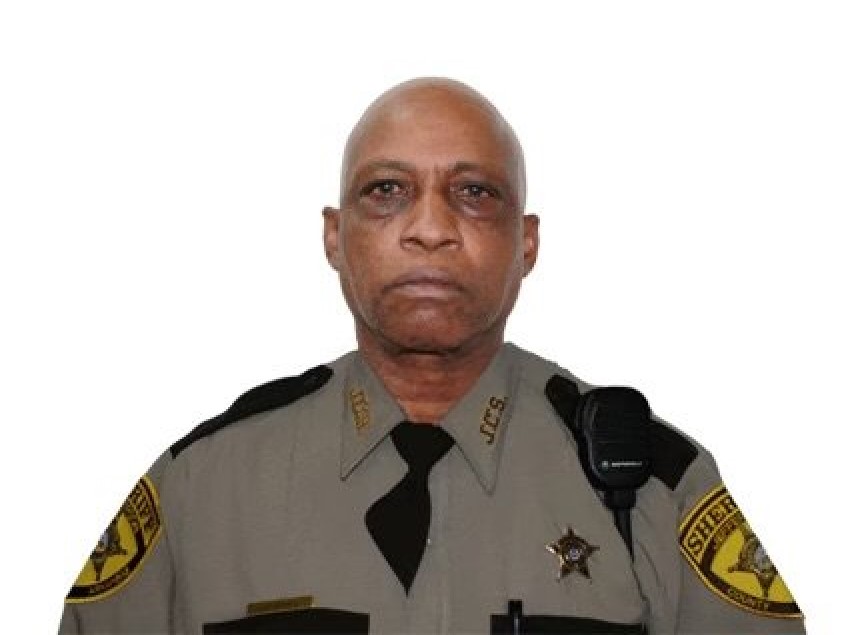 Auxiliary Deputy Jones, 74, dies