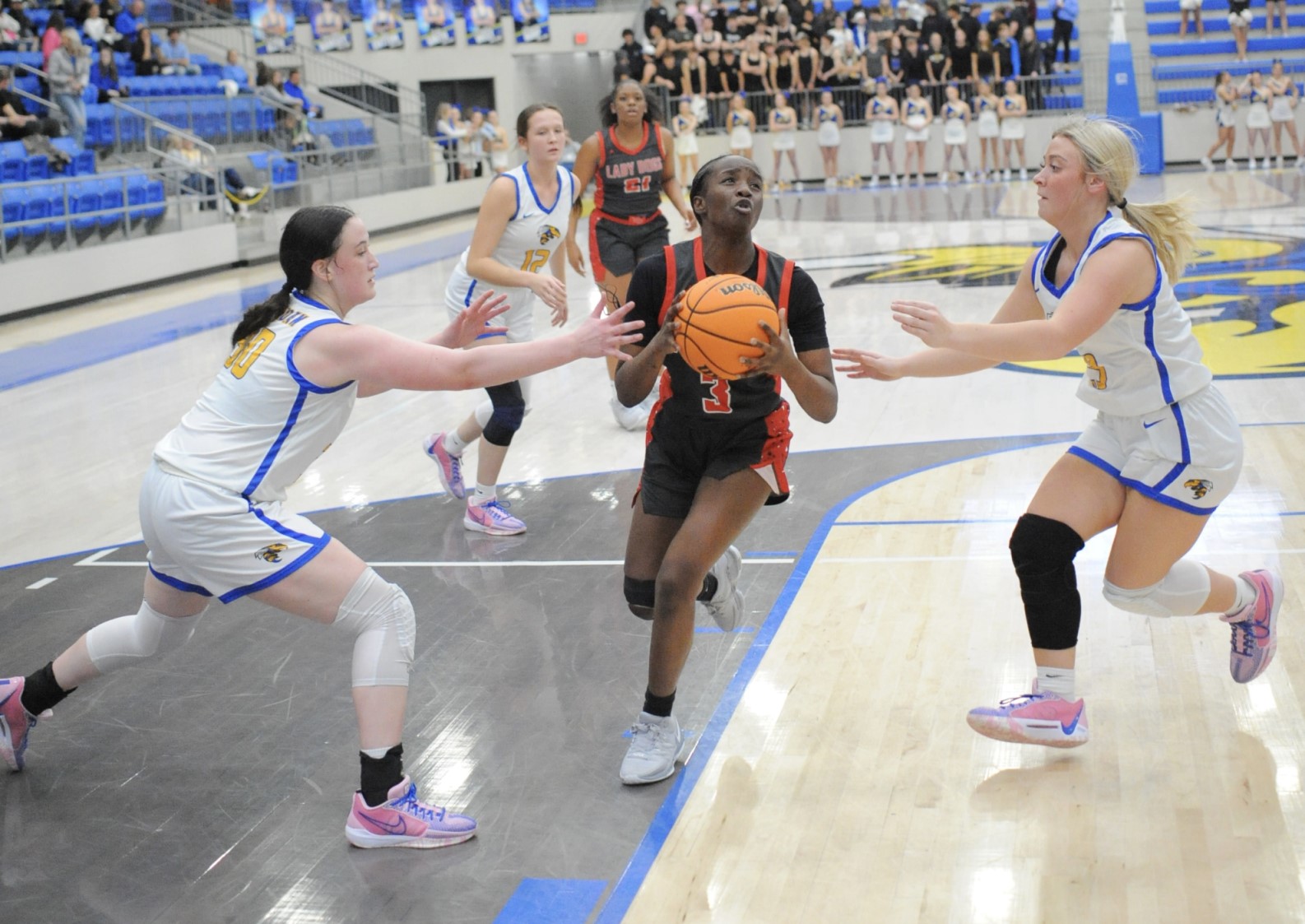 Sheridan Lady Jackets survive rally from rival White Hall, win 59-55