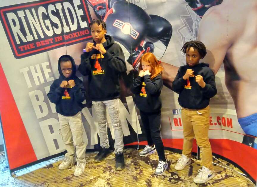 Azeez fighters compete in Silver Gloves