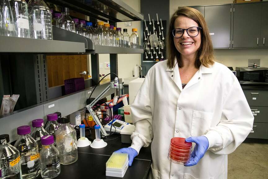 Food safety expert to study produce handling