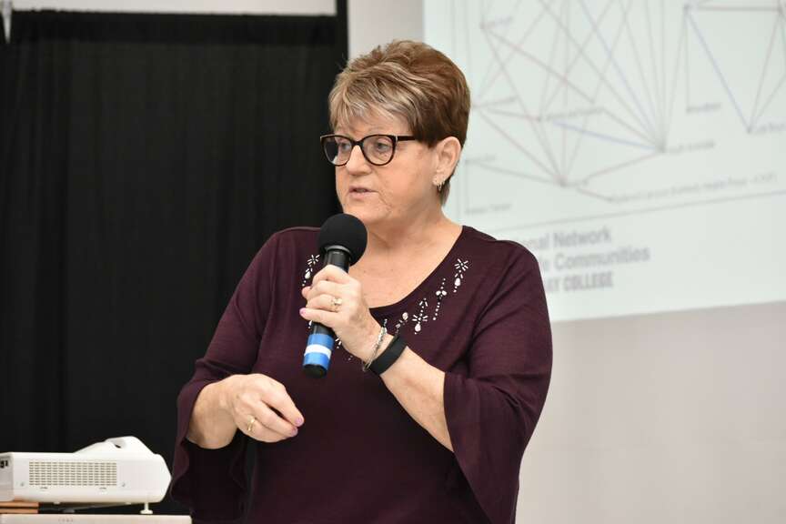 Pine Bluff leaders take seminar on Group Violence Intervention