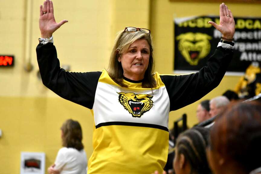 Henderson to retire as Watson Chapel basketball coach