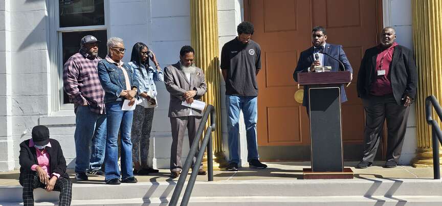 Jefferson County employees demand change