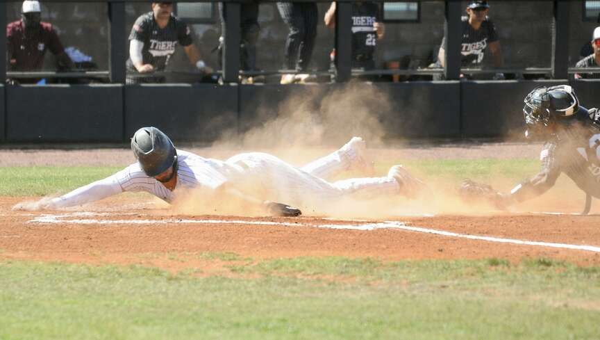Late UAPB comeback falls short against Texas Southern