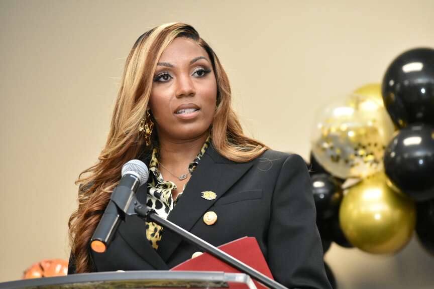 Leak rebuilding UAPB  roster from ground up