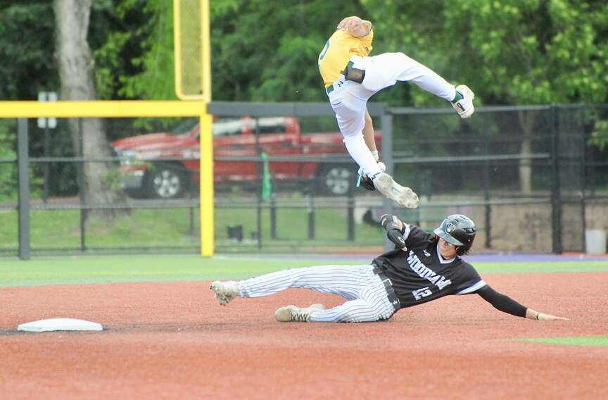 Ouachita ends Woodlawn’s 3-year baseball reign, wins 2A final