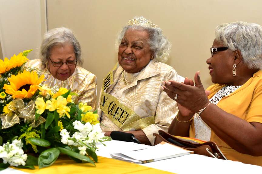 Teacher, traveler turns centenarian