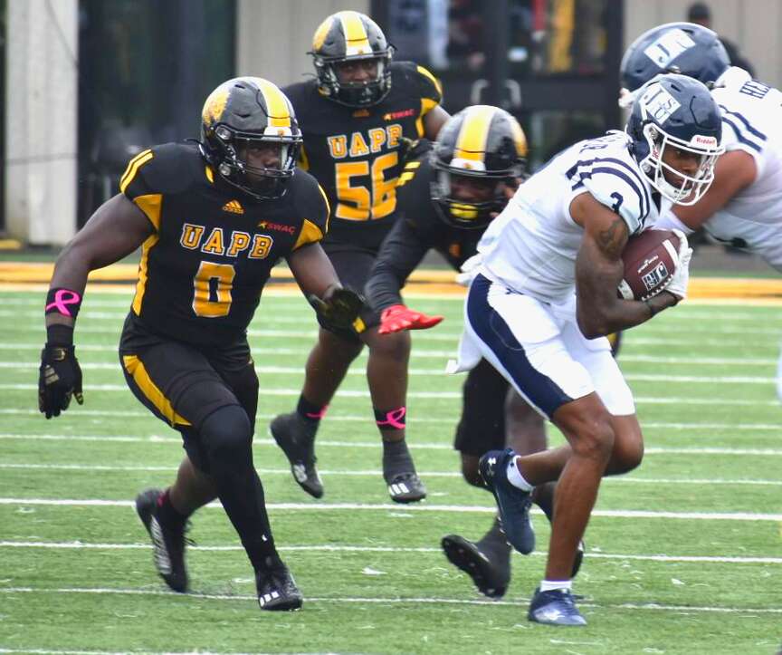 Linebackers needed after Dozier transfer