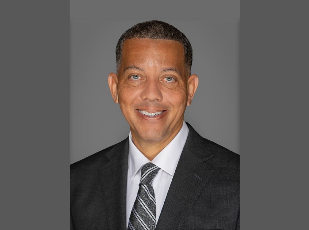 SWAC extends official’s contract