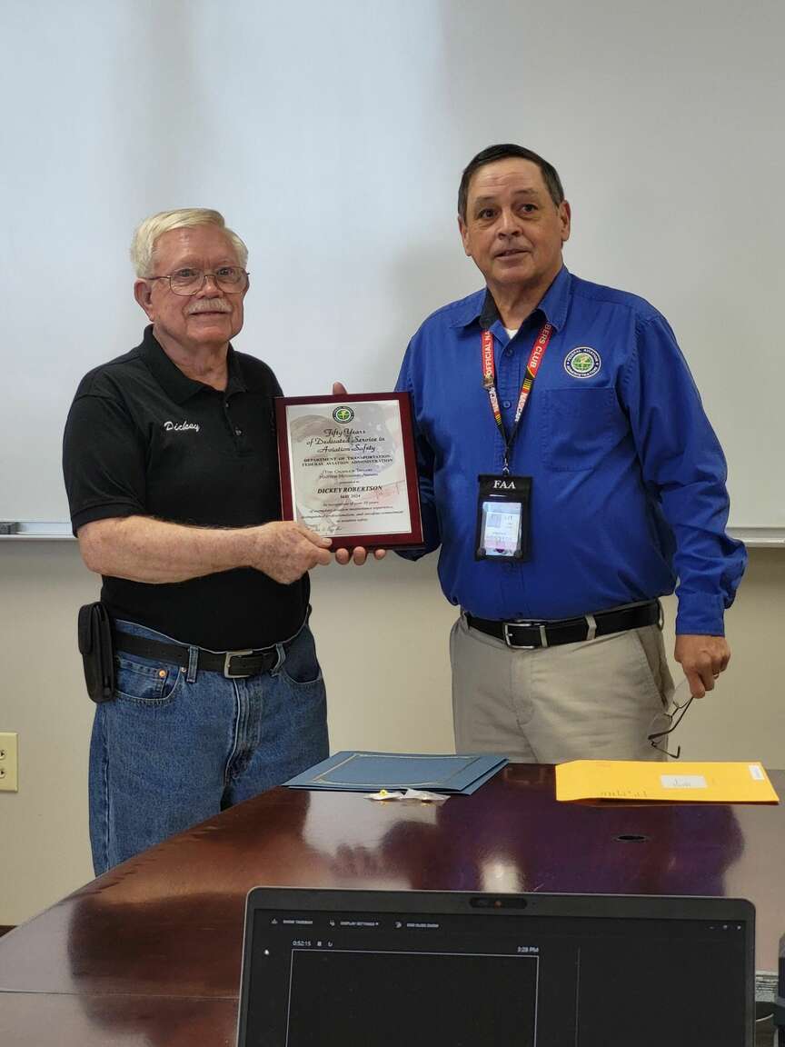 Mechanic award presented at airport