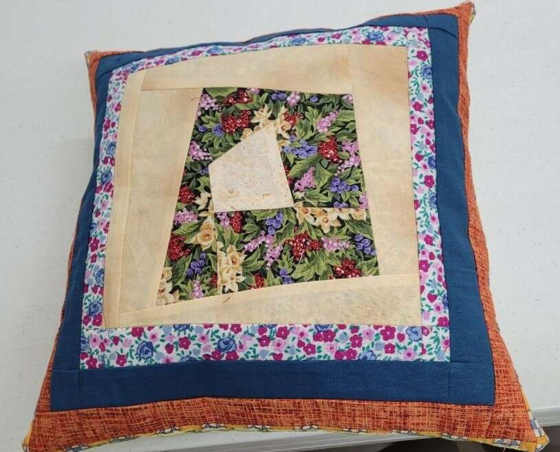 Grand Prairie Quilt Society holds  meeting
