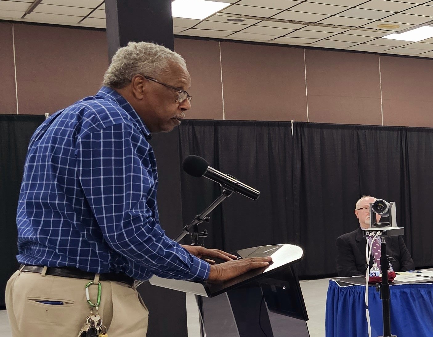 Officials discuss pending sewer project