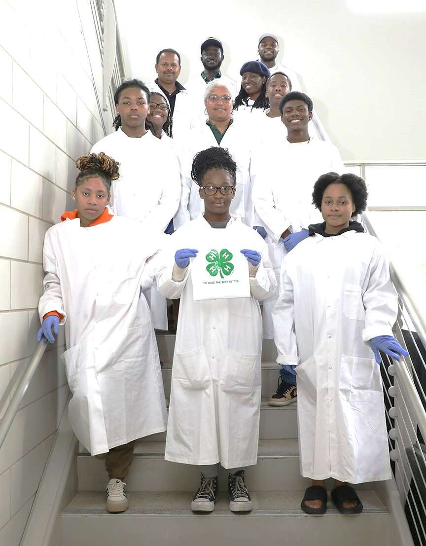 UAPB professor leads 4-H lessons