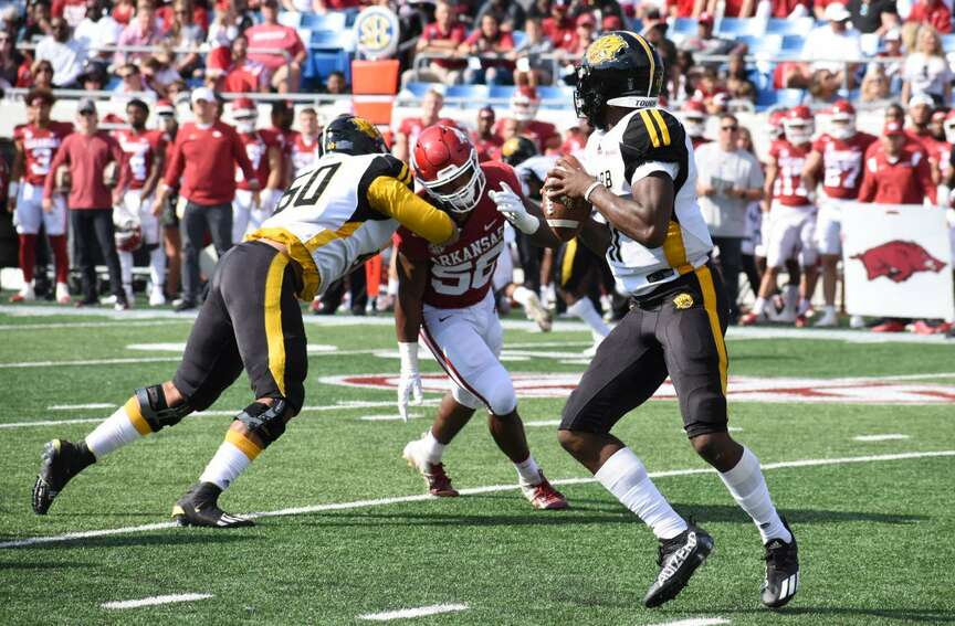 Hogs’ linemen a challenge for UAPB