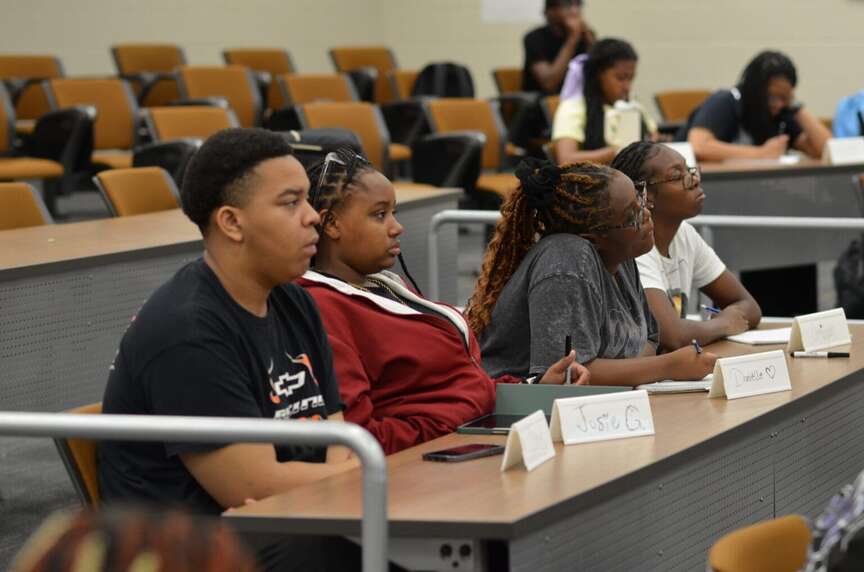 UAMS program readies teens for health careers