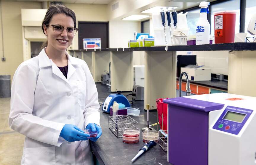 Researcher talks listeria, safety