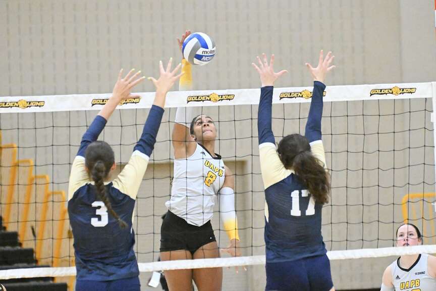 UAPB volleyball team loses to Oral Roberts