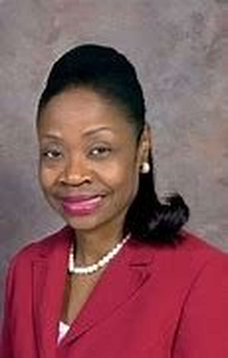 Community Briefs Oct. 4