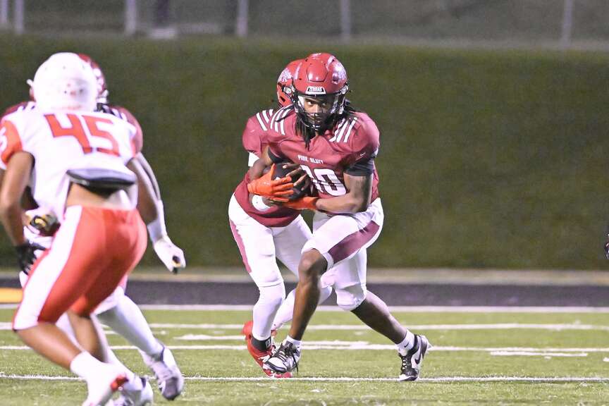 Zebras face pivotal matchup in Beebe