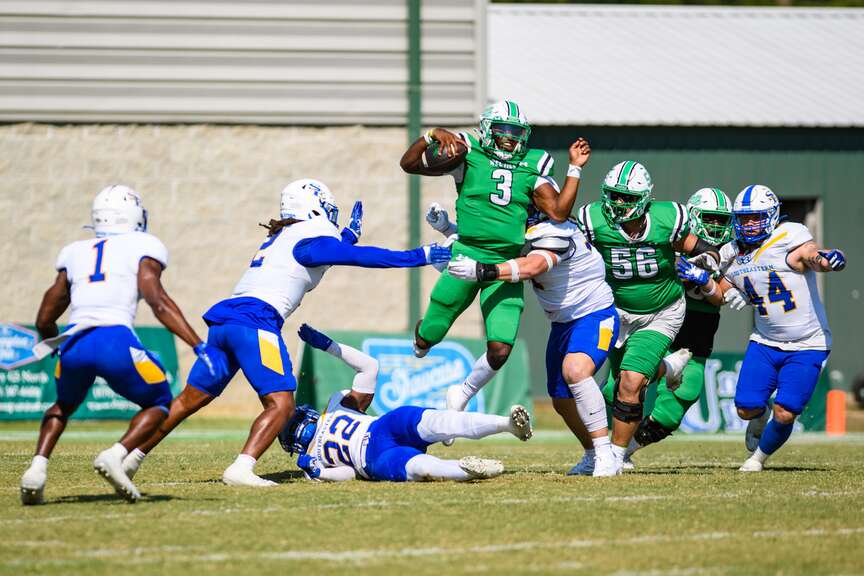 Injuries slow Weevils in homecoming loss