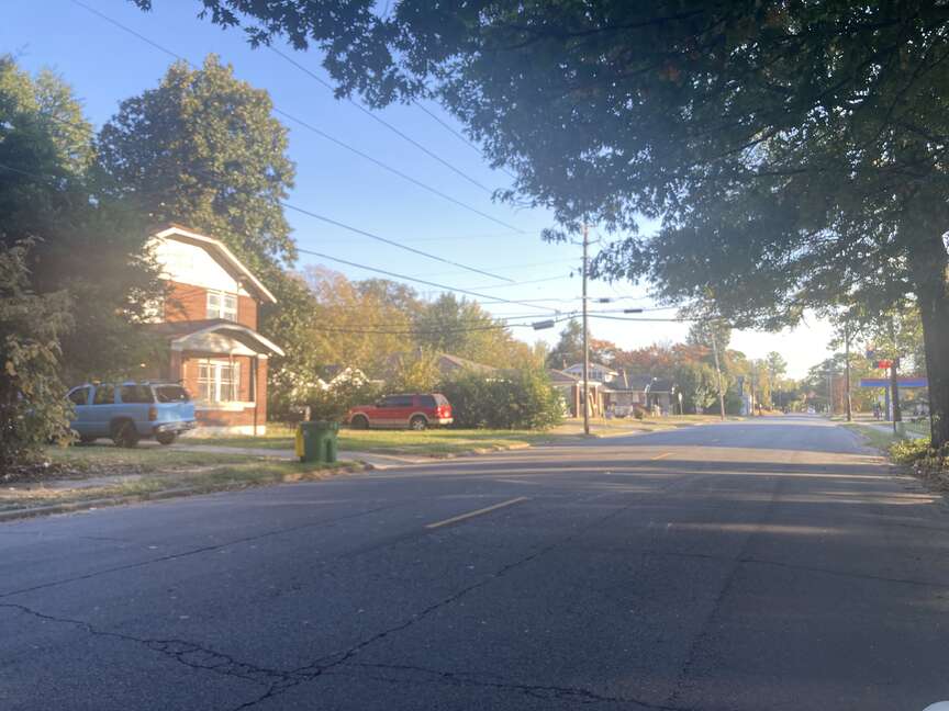 Woman shot, wounded in Pine Bluff drive-by