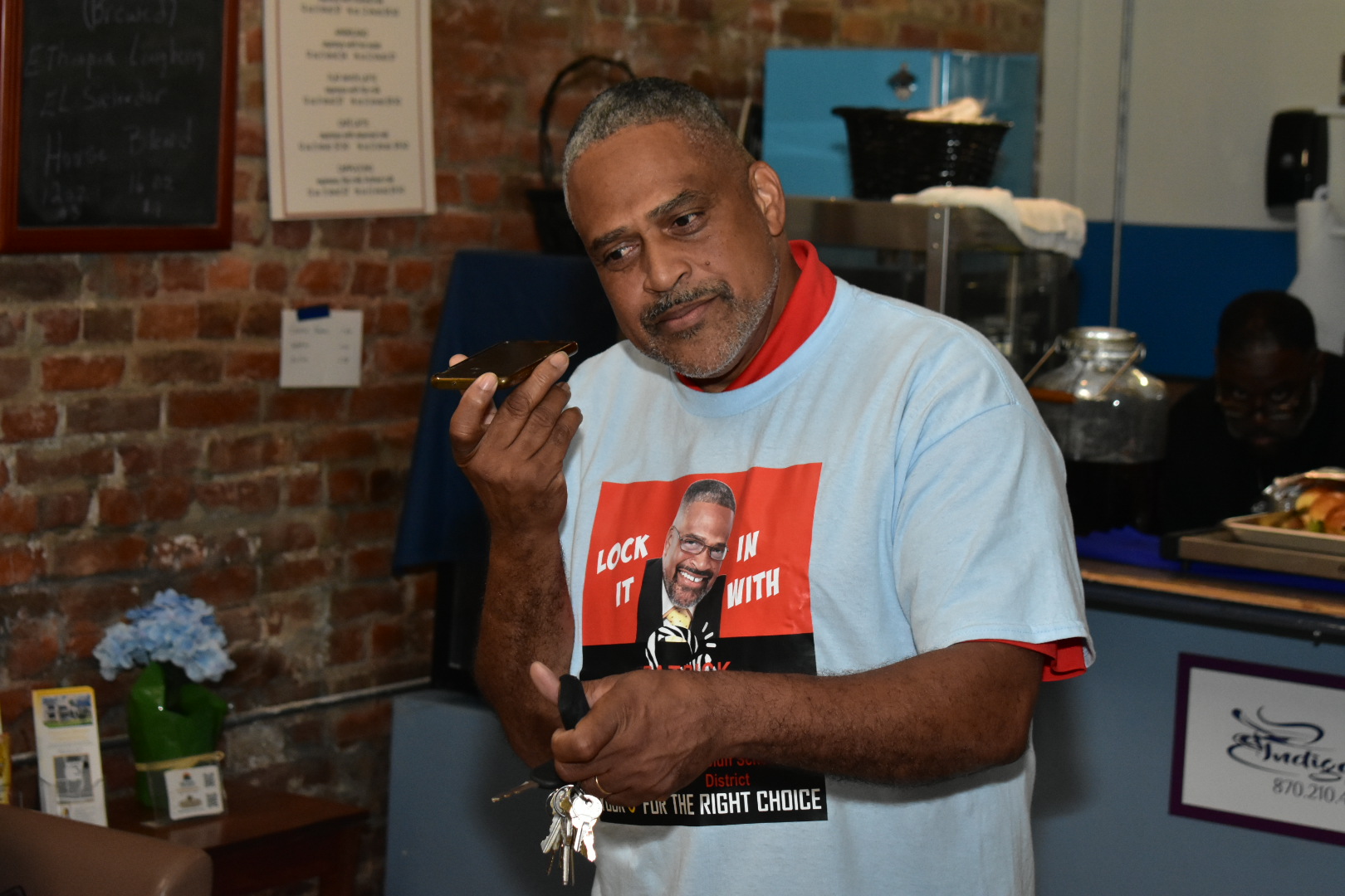 Lockett leads Wright in Zone 7 election
