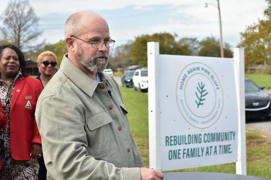 Pine Bluff nonprofit marks 34 new homes