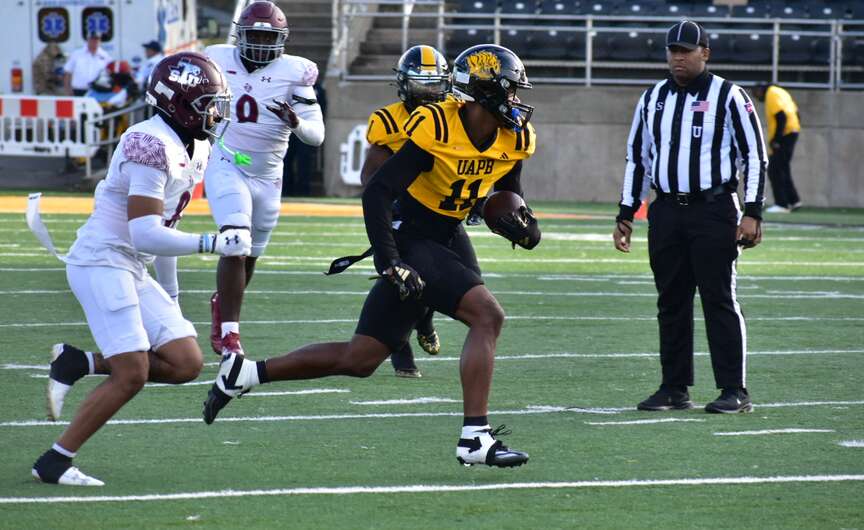 Gibson announces transfer from UAPB