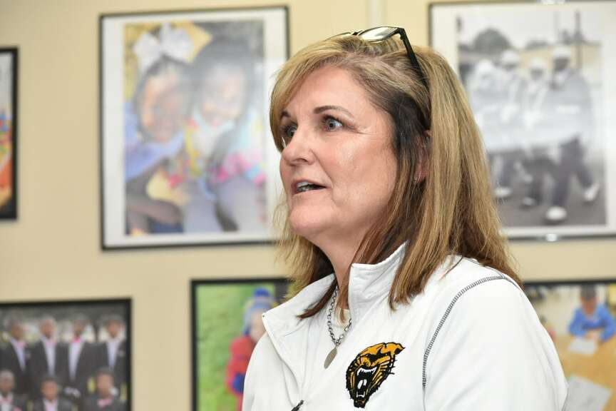 Leslie Henderson to join Hall of Fame