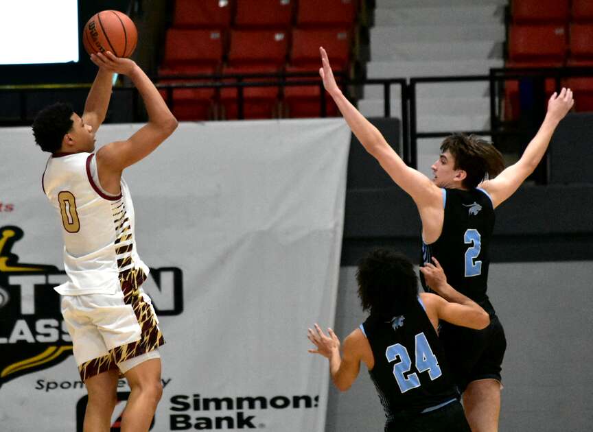 KING COTTON 2024: Germantown wins on buzzer-beater