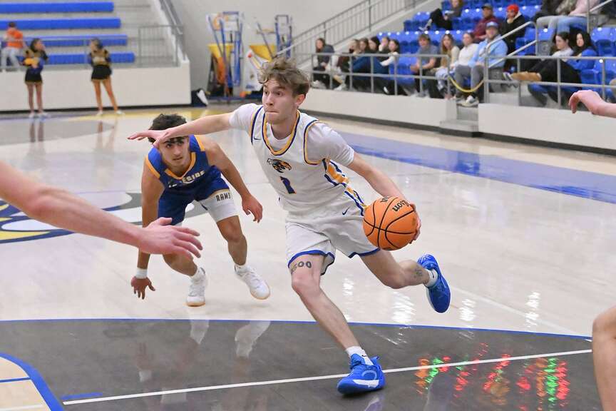 Sheridan hits scoring low with loss against Lakeside