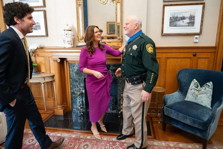 Sheriff receives medal for actions in Fordyce