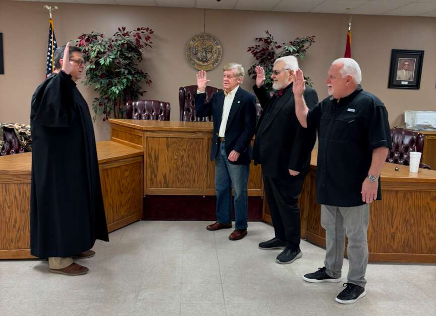 Danny Holcomb resigns from Quorum Court