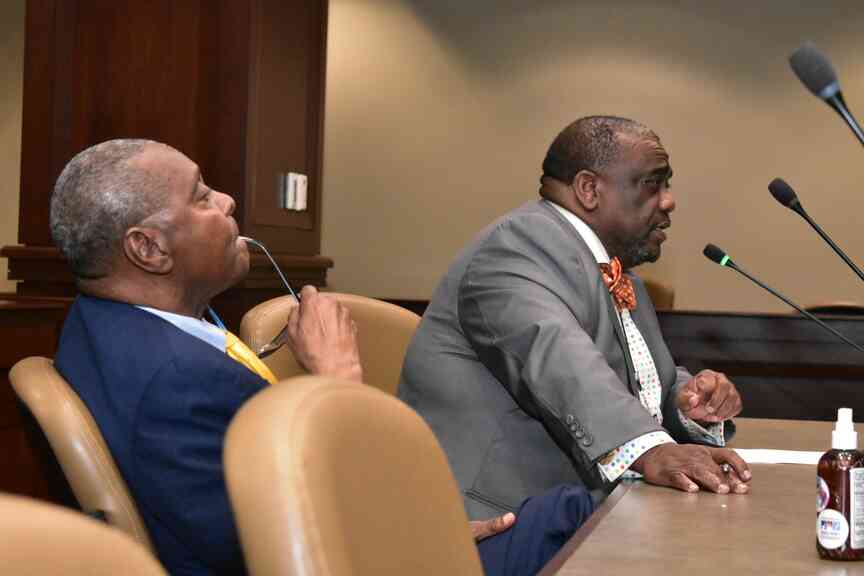 Budgeting bill moves ahead to House floor