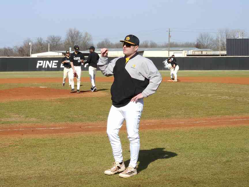 Stout puts Golden Lions in baseball spotlight