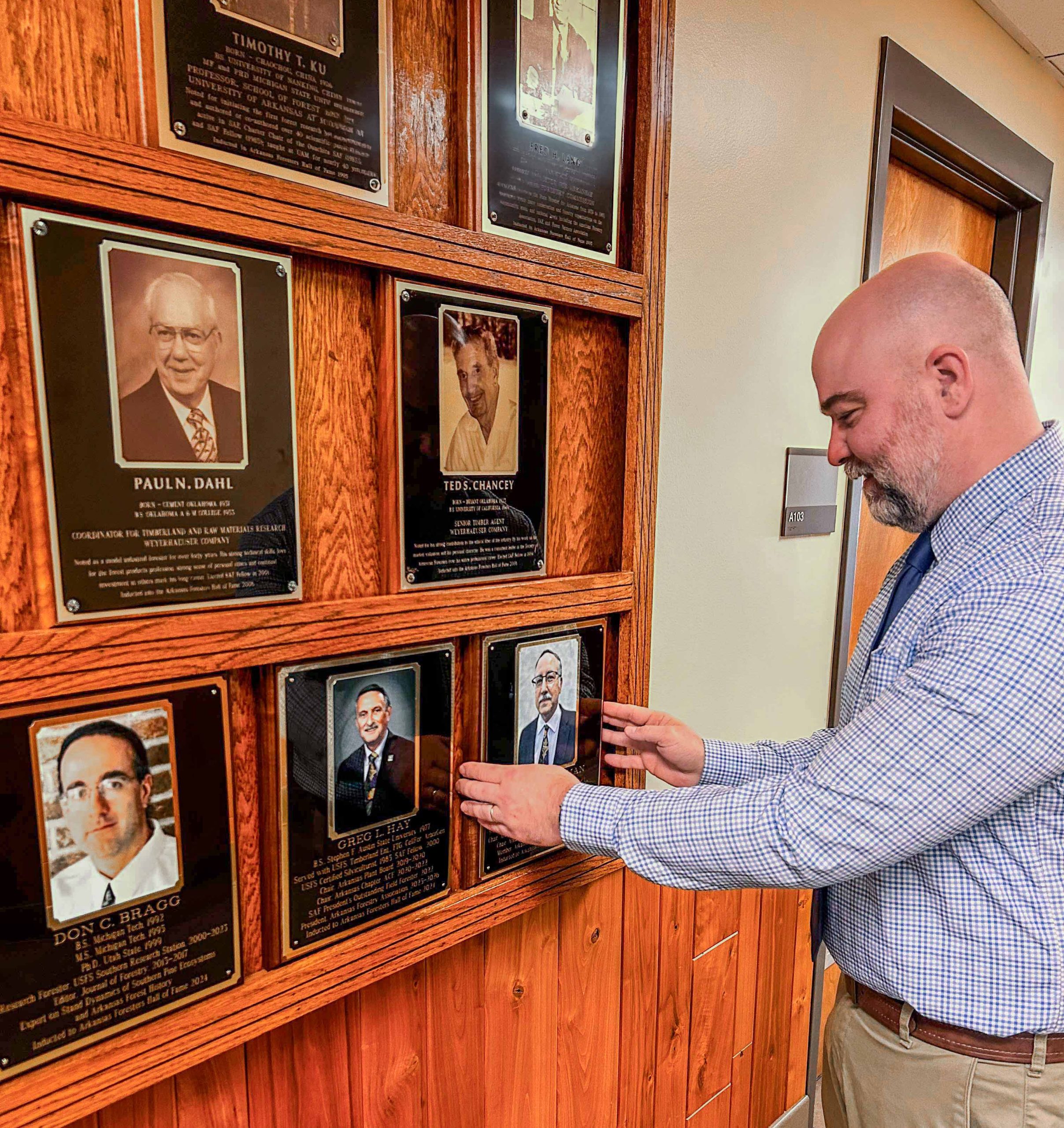 Arkansas foresters receive top honors