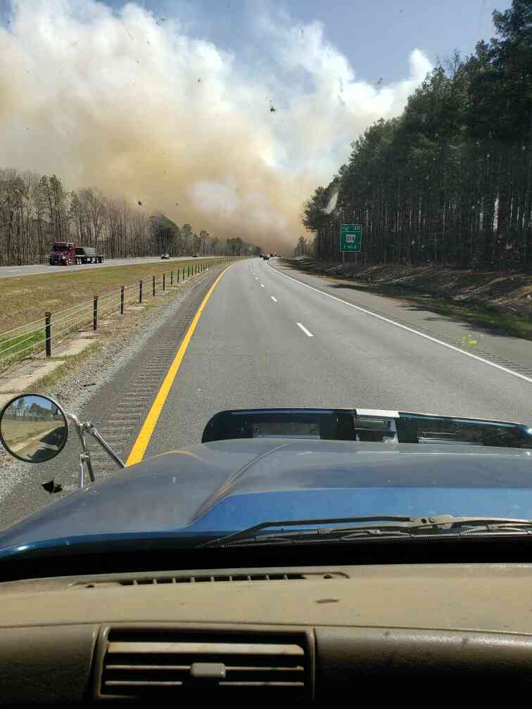 Fire erupts near Interstate 530 amid burn ban in Jefferson County