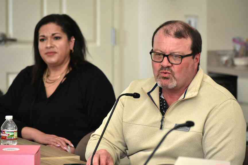 Broadband group hears from internet providers