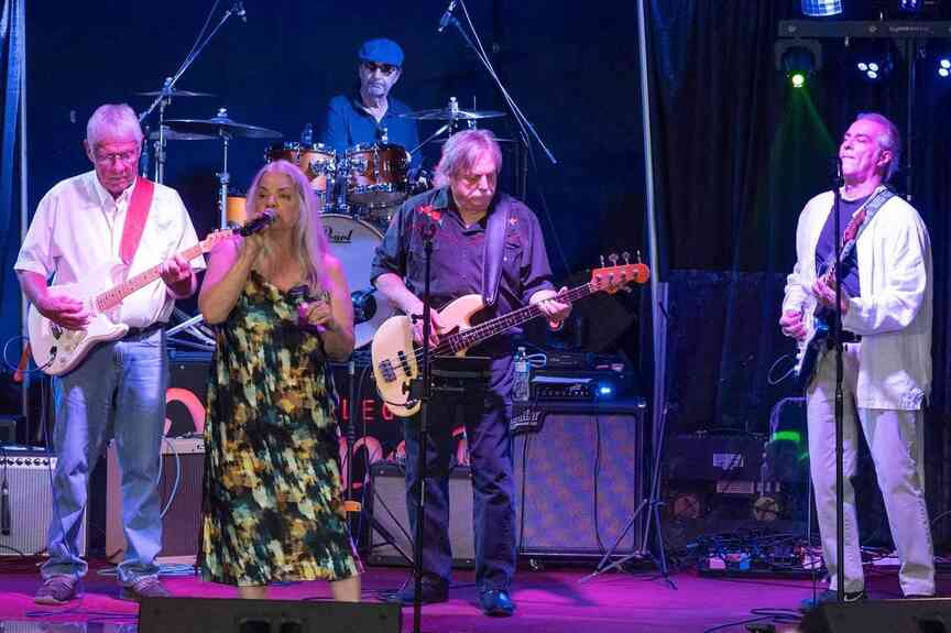 Arkadelics to play Pine Bluff blues concert in May