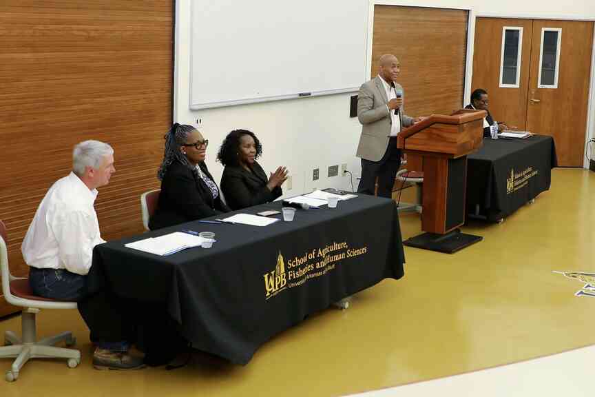 UAPB commemorates farming collaboration