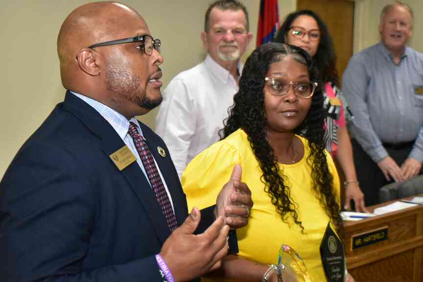 Edgewood’s Moreland named WCSD Teacher of the Year
