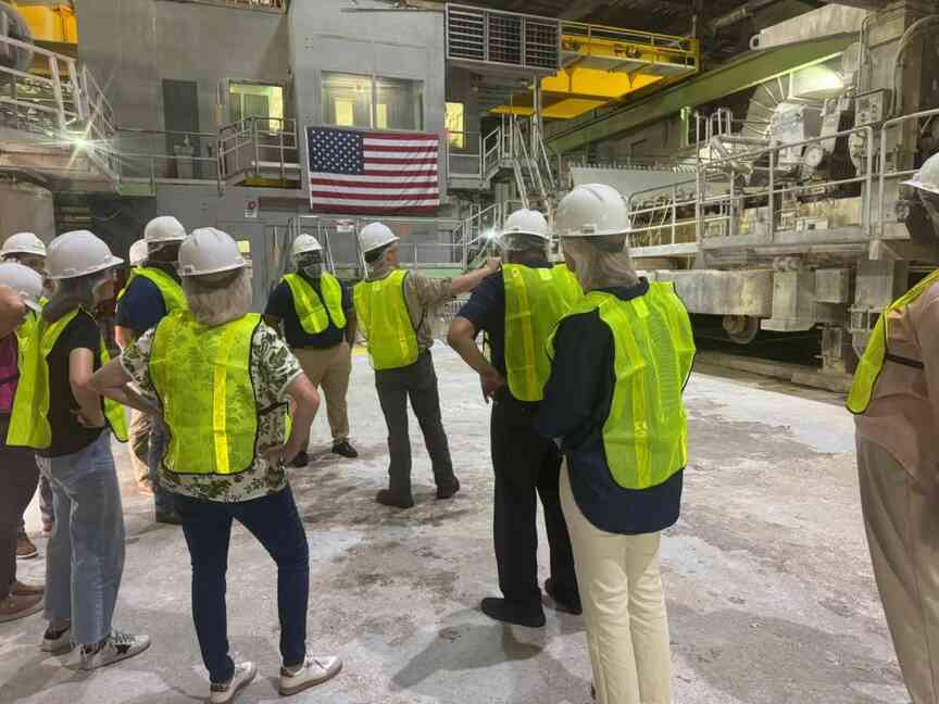 Leadership Pine Bluff tours manufacturers