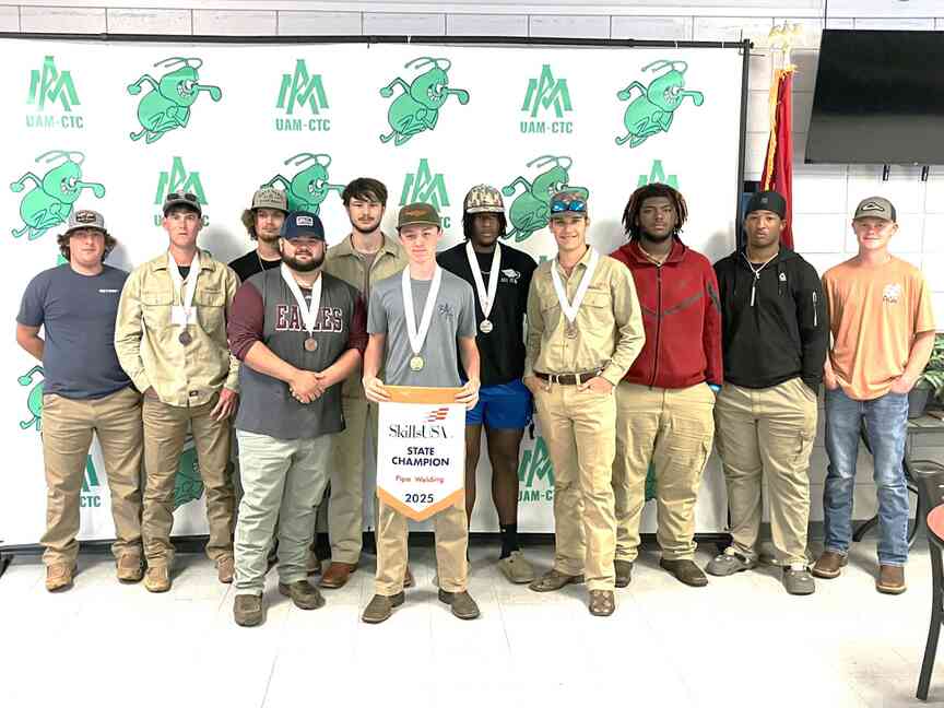 UAM College of Technology-Crossett welders win contest medals