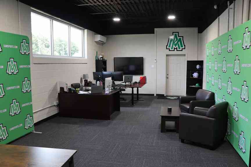 UAM athletic department unveils media center