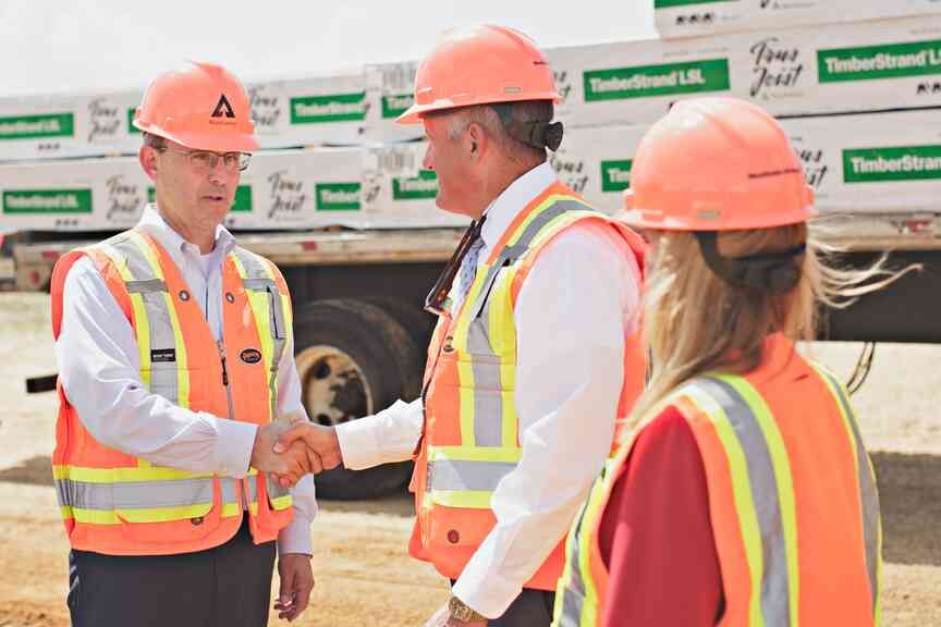 Weyerhaeuser breaks ground on TimberStrand facility